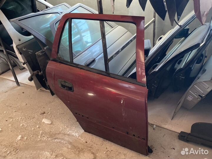 Opel Astra G задняя правая дверь универсал