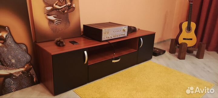 Тумба под телевизор