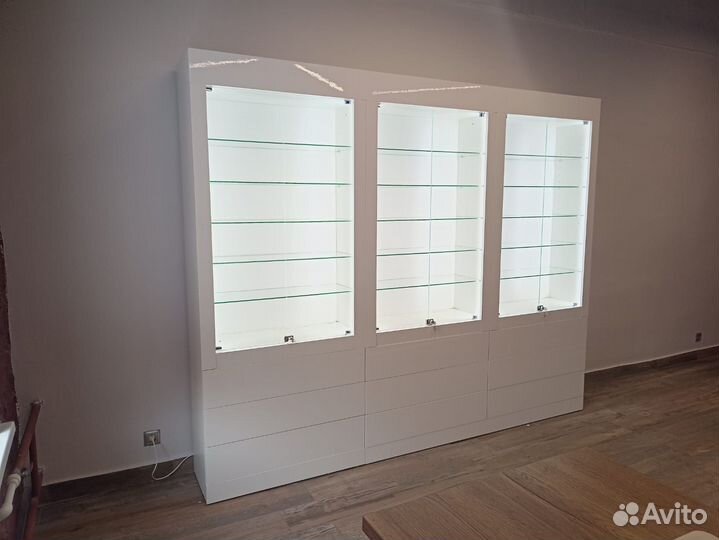 Витрины мдф для аптеки