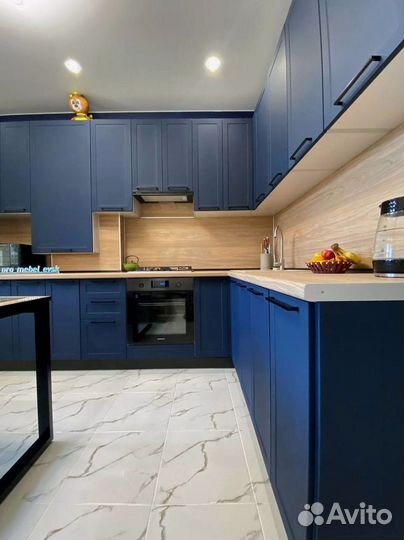 Кухня новая