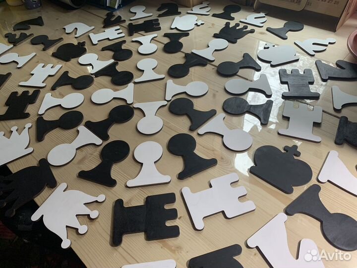 Шахматные фигуры магнитные из фанеры соб. пр-во