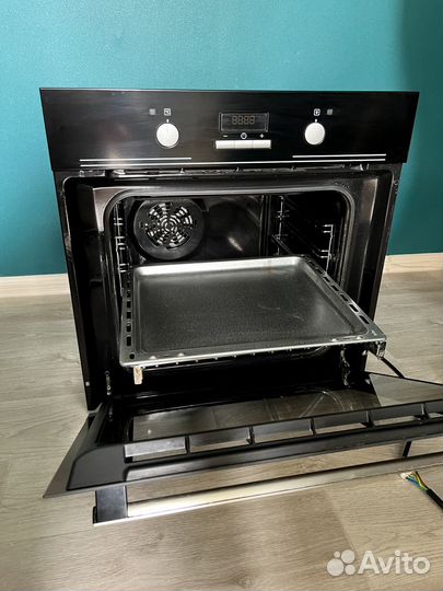 Духовой шкаф