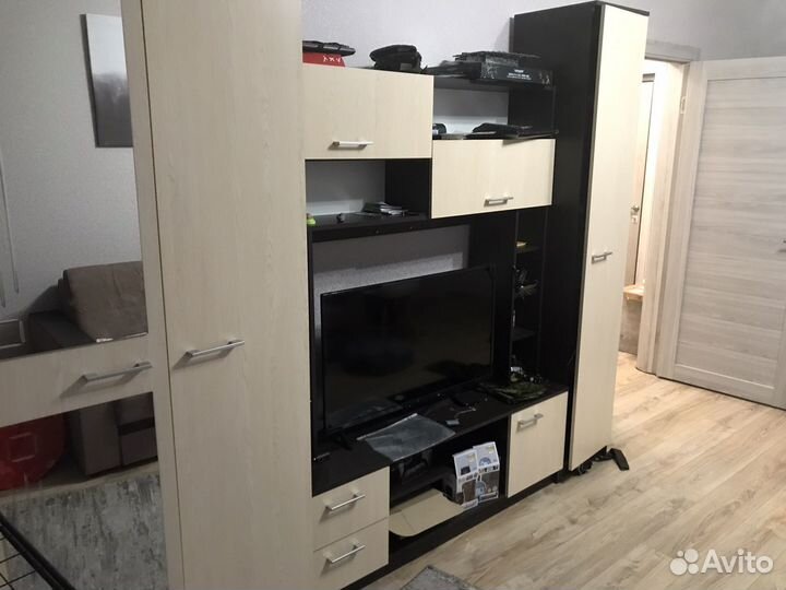 Стенки шкафы в гостинную