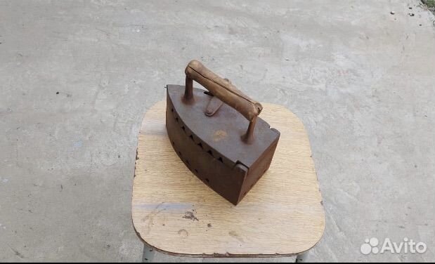 Утюг чугунный старинный