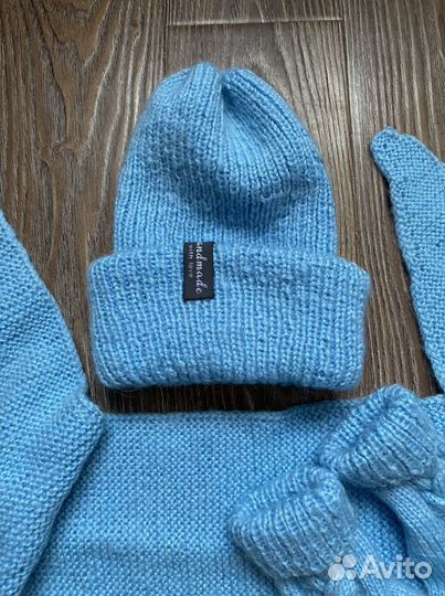 Женский комплект ручной работы