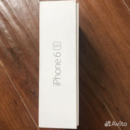 Коробки от iPhone