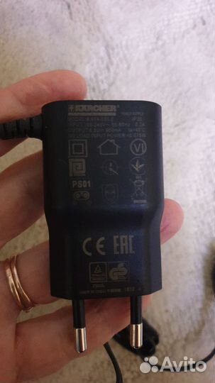 Зарядное устройство Karcher