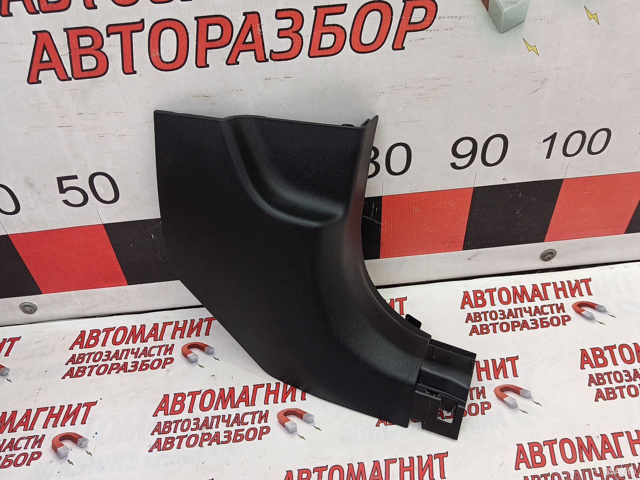 Накладка порога передняя правая Хавал Джолион