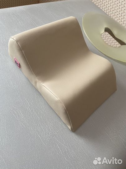 Массажная кушетка складная с отверстием