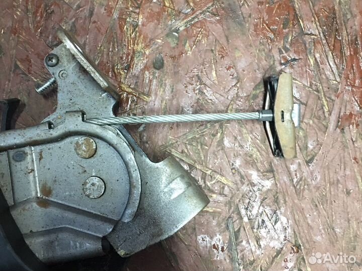 Ручка ручного тормоза Рено Логан I