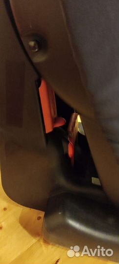 Детское автокресло (9-18 кг) Maxi-Cosi