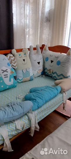 Бортики в кроватку