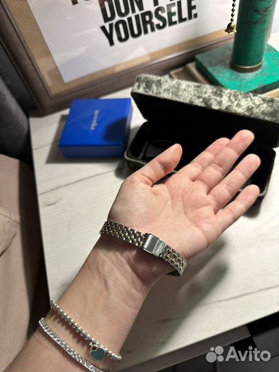 Часы в винтажном стиле