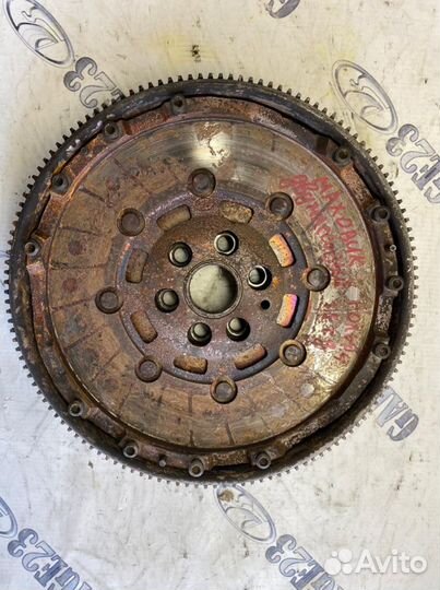 Маховик двухмассовый Volkswagen Golf 4