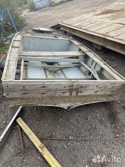 Алюминиевая лодка бу