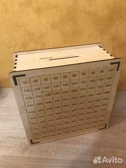 Копилка деревянная