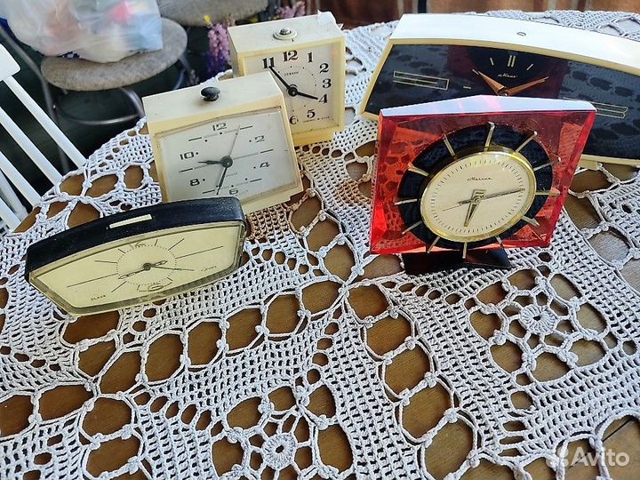 Старые будильники СССР