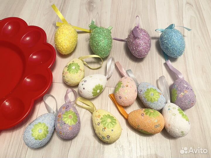 Тарелка на пасху и яйца