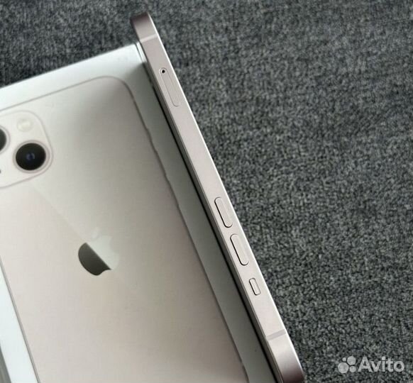 iPhone 13 (Состояние нового,гарантия)