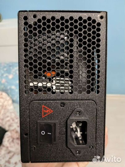 LC Power 1200W Platinum