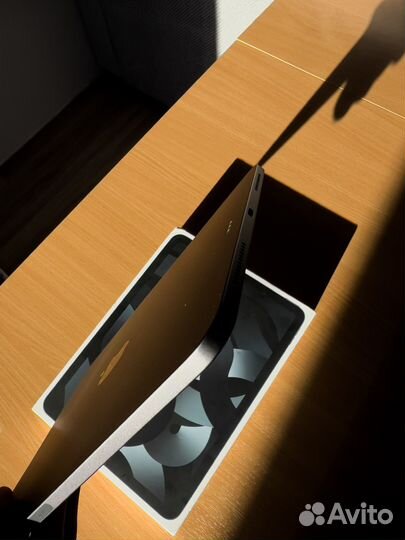 Apple iPad Air 5 m1 64гб wifi