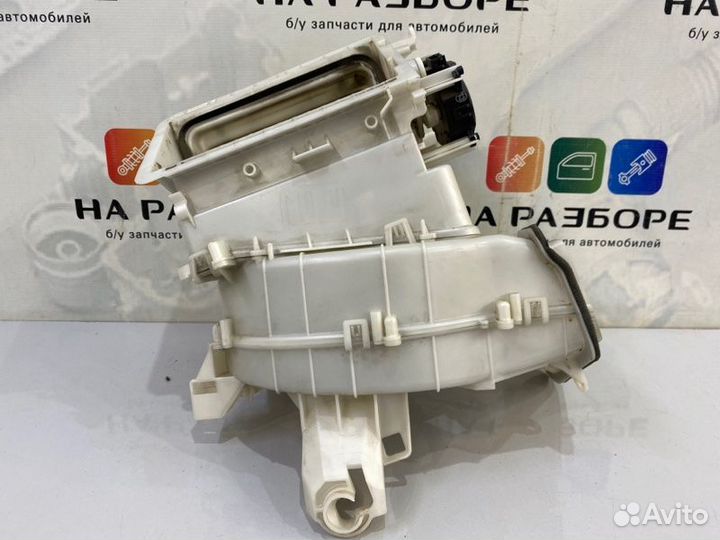 Корпус отопителя (печки) Toyota Corolla E150