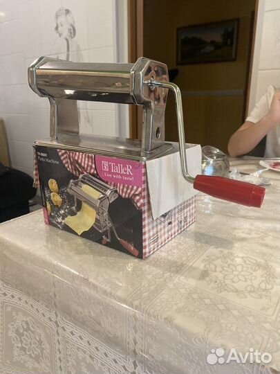 Машинка для приготовления пасты