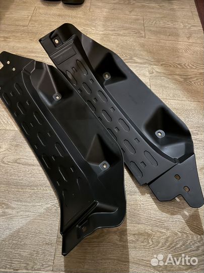 Подкрылки tank 300