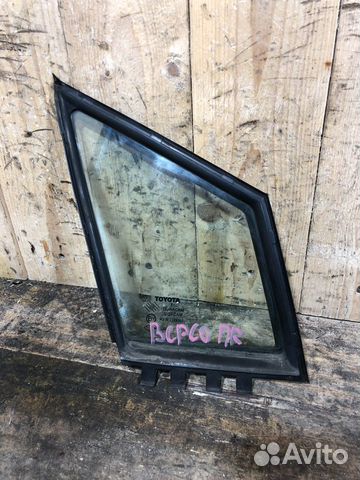 Форточка передней правой двери Toyota Corolla Vers