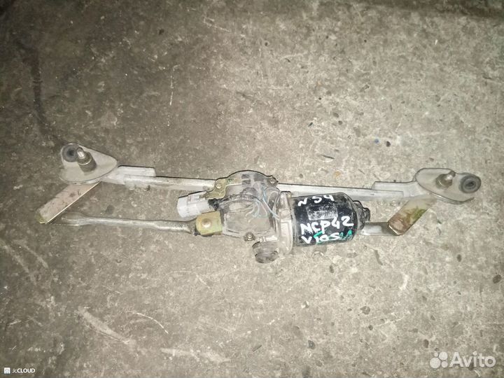 Трапеция дворников на toyota vios NCP42