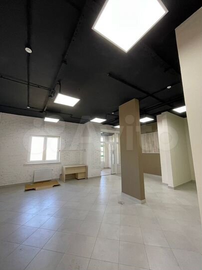 Под офис, фулфилмент, дет.сад, магазин, 141 м2