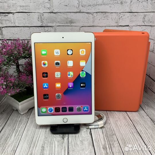 Оришинальный планшет iPad Mini 4 128gb LTE Gold