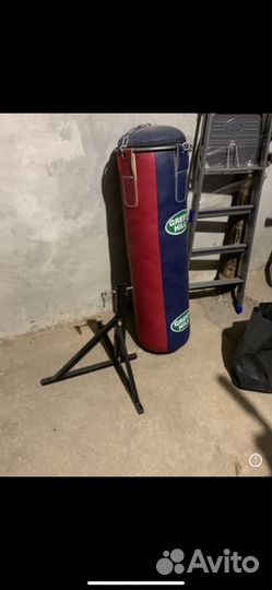 Боксёрский мешок green hill