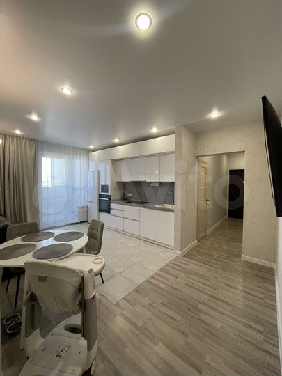 2-к. квартира, 60 м², 12/14 эт.