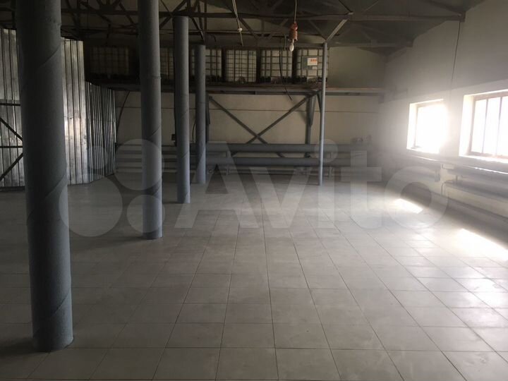 Производство, 300 м²