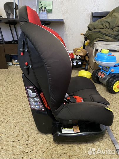 Детское автокресло от 9-18 кг titat