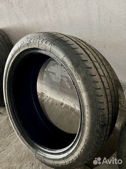 Pirelli P Zero 245/45 R20