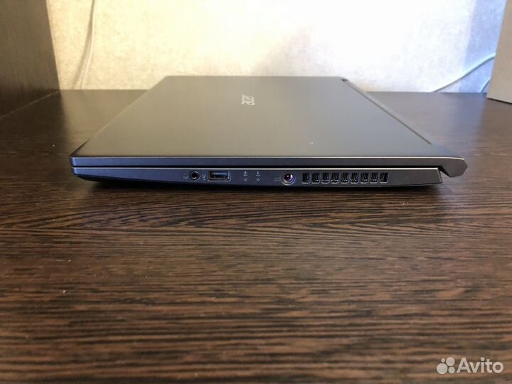 Игровой ноутбук Acer Aspire 7