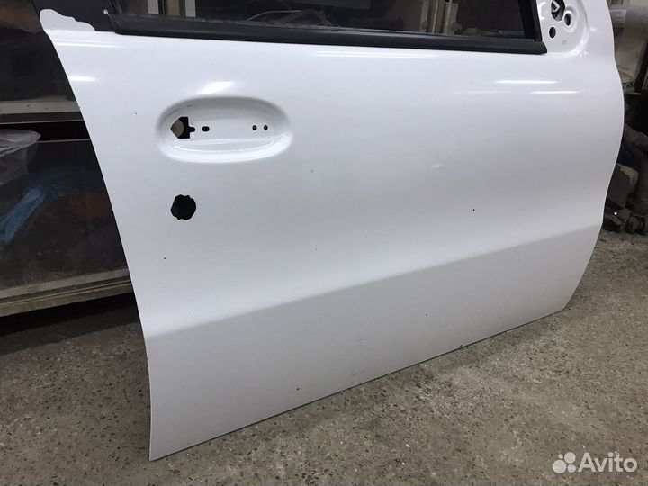 Дверь передняя правая Фиат Альбеа