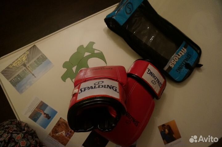 Перчатки spalding боксёрские Новые