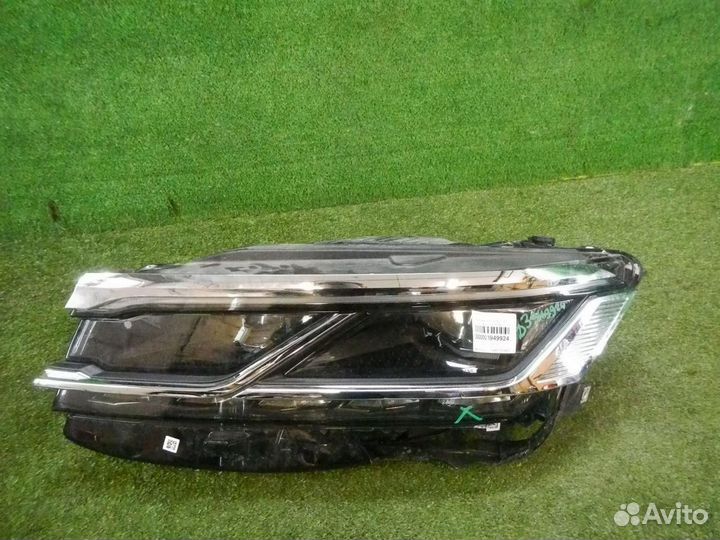 Фара левая VW Touareg 3 (2018-н.в.) LED