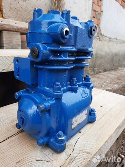 Компрессор воздушный на двигатель ямз-238