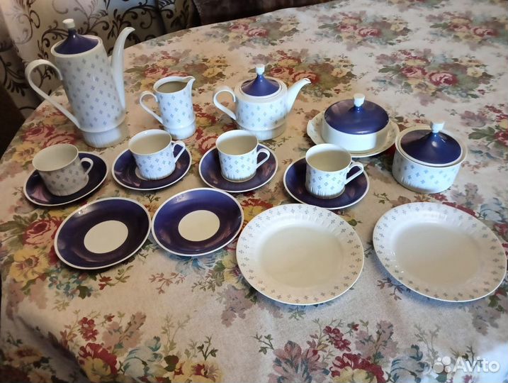 Чайно - кофейный сервиз Volkstedt ГДР