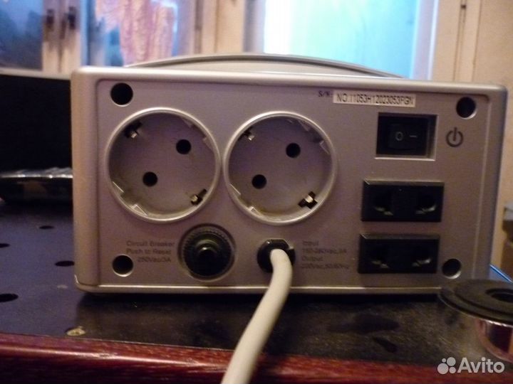 Трансформаторный стаб Defender AVR ipower600