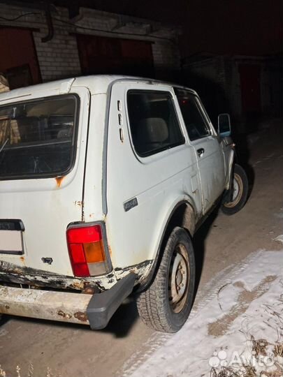 LADA 4x4 (Нива) 1.7 МТ, 1998, 150 000 км