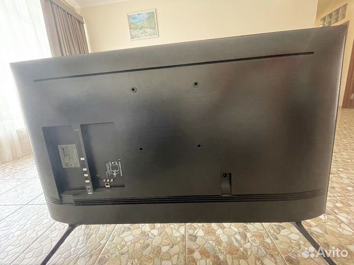 Телевизор Samsung Q60T
