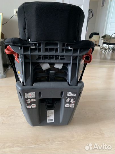 Детское автокресло Ailebebe Carmate Zutto