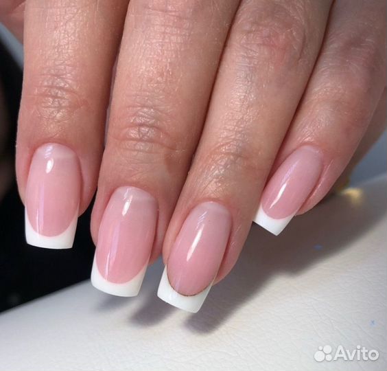 Маникюр. Педикюр. Рисунок акварелью в подарок