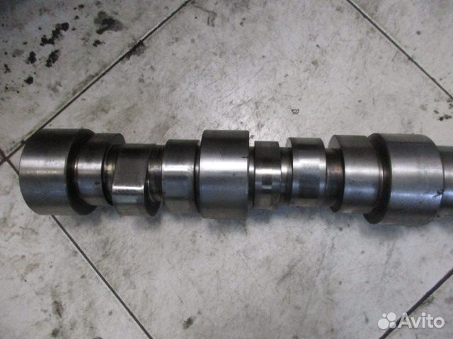 Распредвал Iveco Stralis