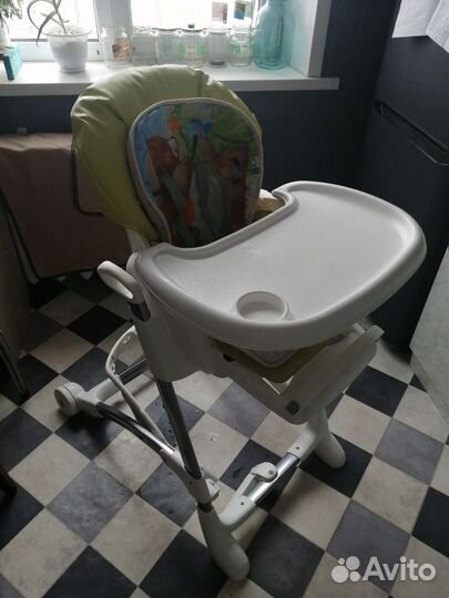 Стул для кормления